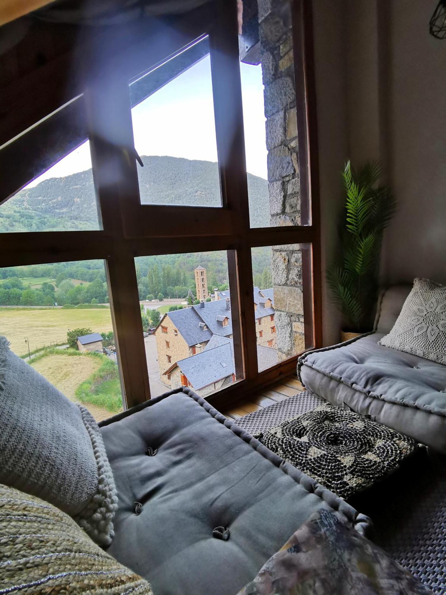 Duplex Con Terraza Y Vistas Panoramicas En Tauell Apartment Екстериор снимка